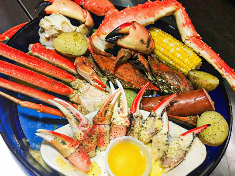 Feast on Crab Legs in Panama City Beach: 8 Best Spots - RoadtripFL